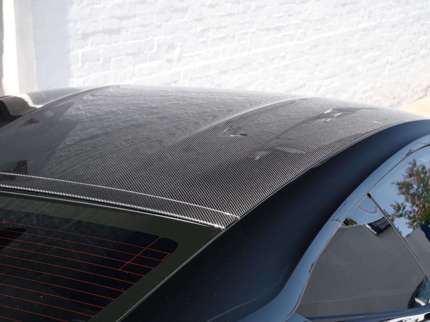 Used 2023 Aston Martin DBS Coupe RWD image 17