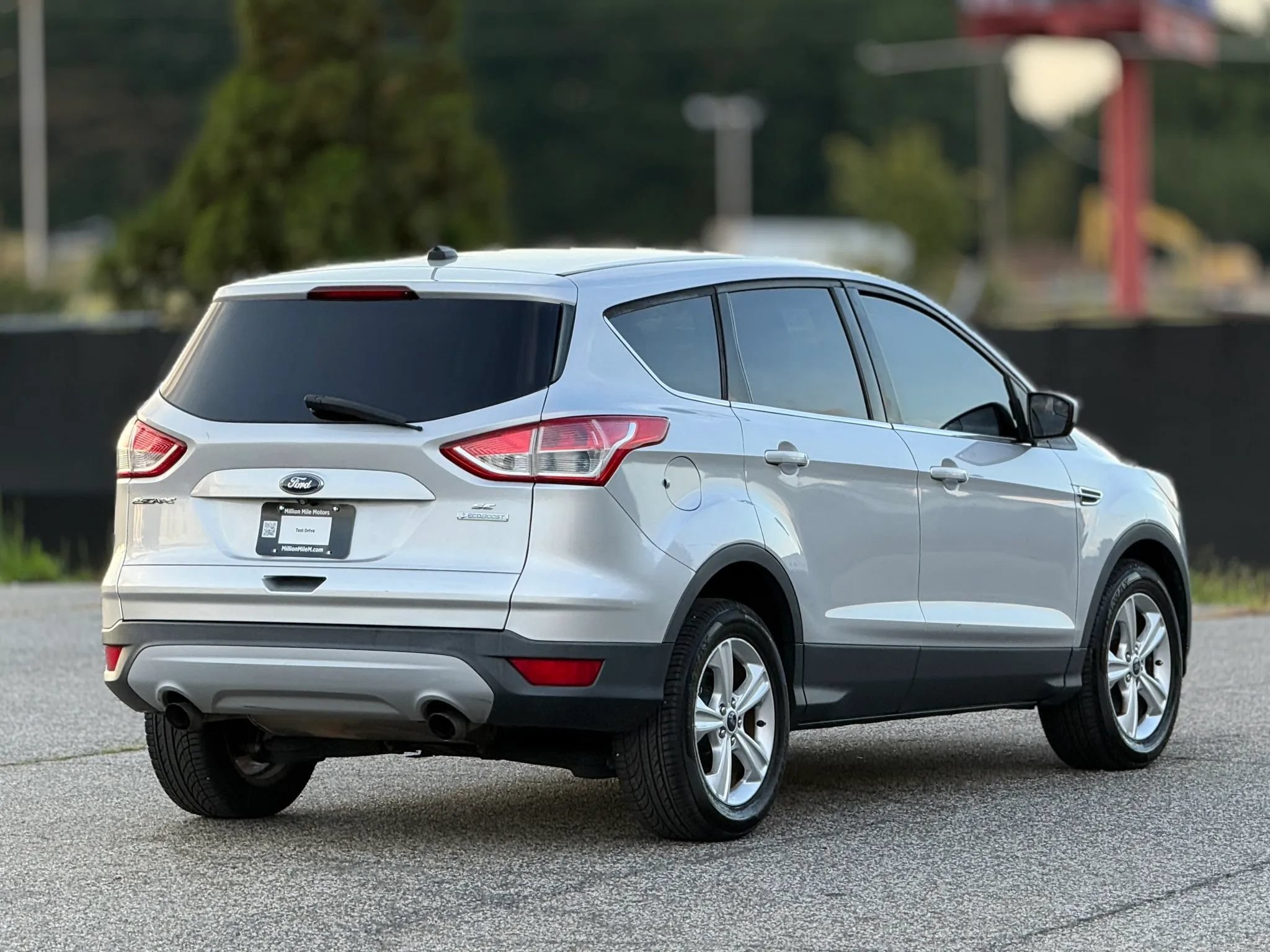 Used 2014 Ford Escape SE FWD image 9