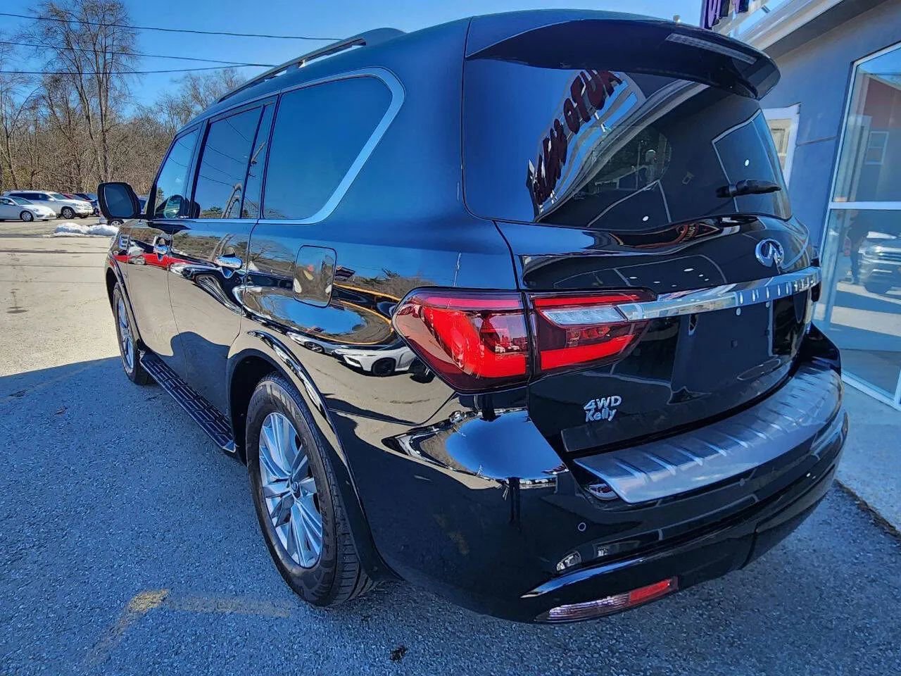 Used 2020 INFINITI QX80 Luxe w/ Proassist Package image 7