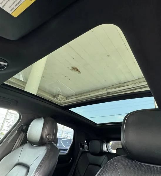 Used 2019 Porsche Cayenne AWD/4WD image 27