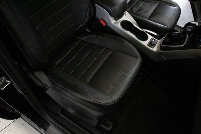 Used 2013 Ford Escape SEL image 16