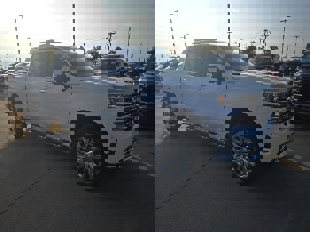 Used 2019 Chevrolet Silverado 1500 High Country w/ High Country Premium Package