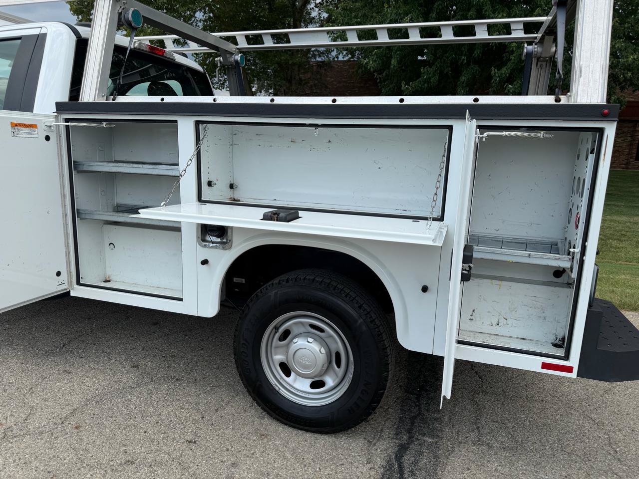 Used 2022 Ford F250 XL w/ Power Equipment Group AWD/4WD image 30