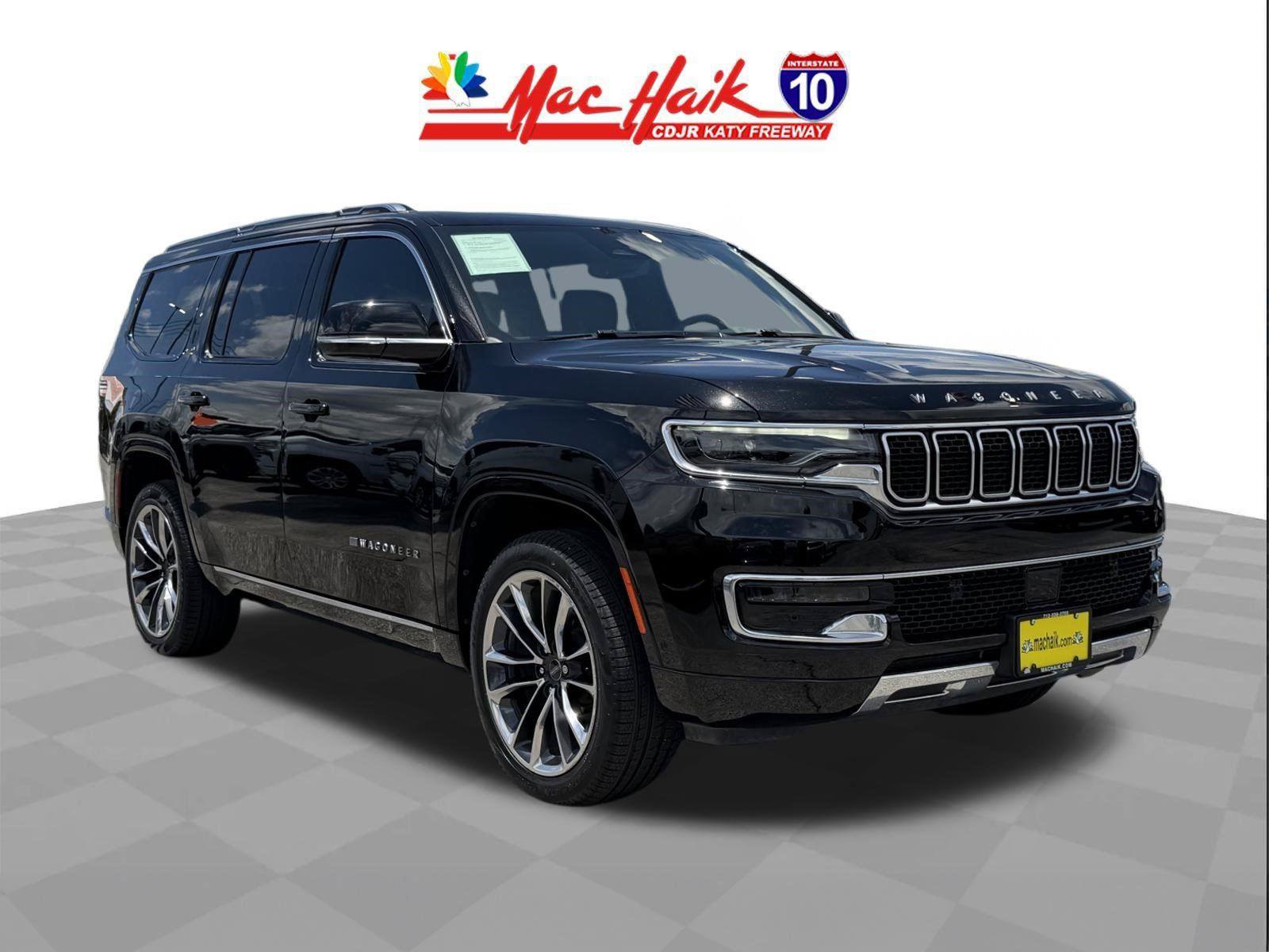 Used 2024 Jeep Wagoneer Series III w/ Premium Group I AWD/4WD image 2