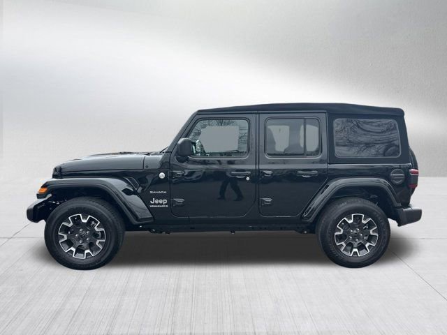 Certified 2024 Jeep Wrangler Sahara image 9