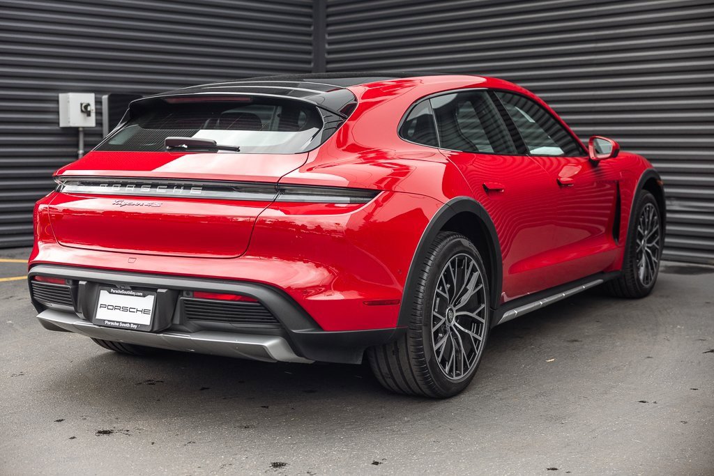 Certified 2024 Porsche Taycan 4S image 8