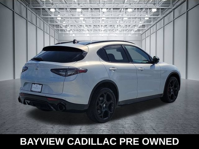 Used 2025 Alfa Romeo Stelvio Sprint w/ Veloce Package AWD/4WD image 7