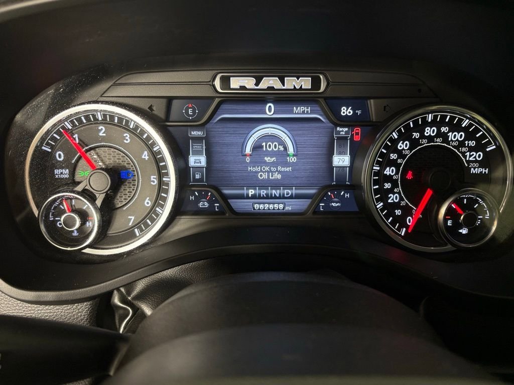 Used 2022 RAM 1500 Laramie AWD/4WD image 22