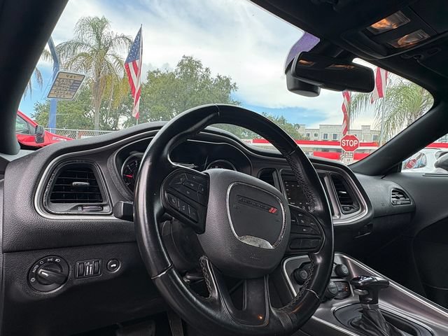 Used 2022 Dodge Challenger SXT RWD image 18