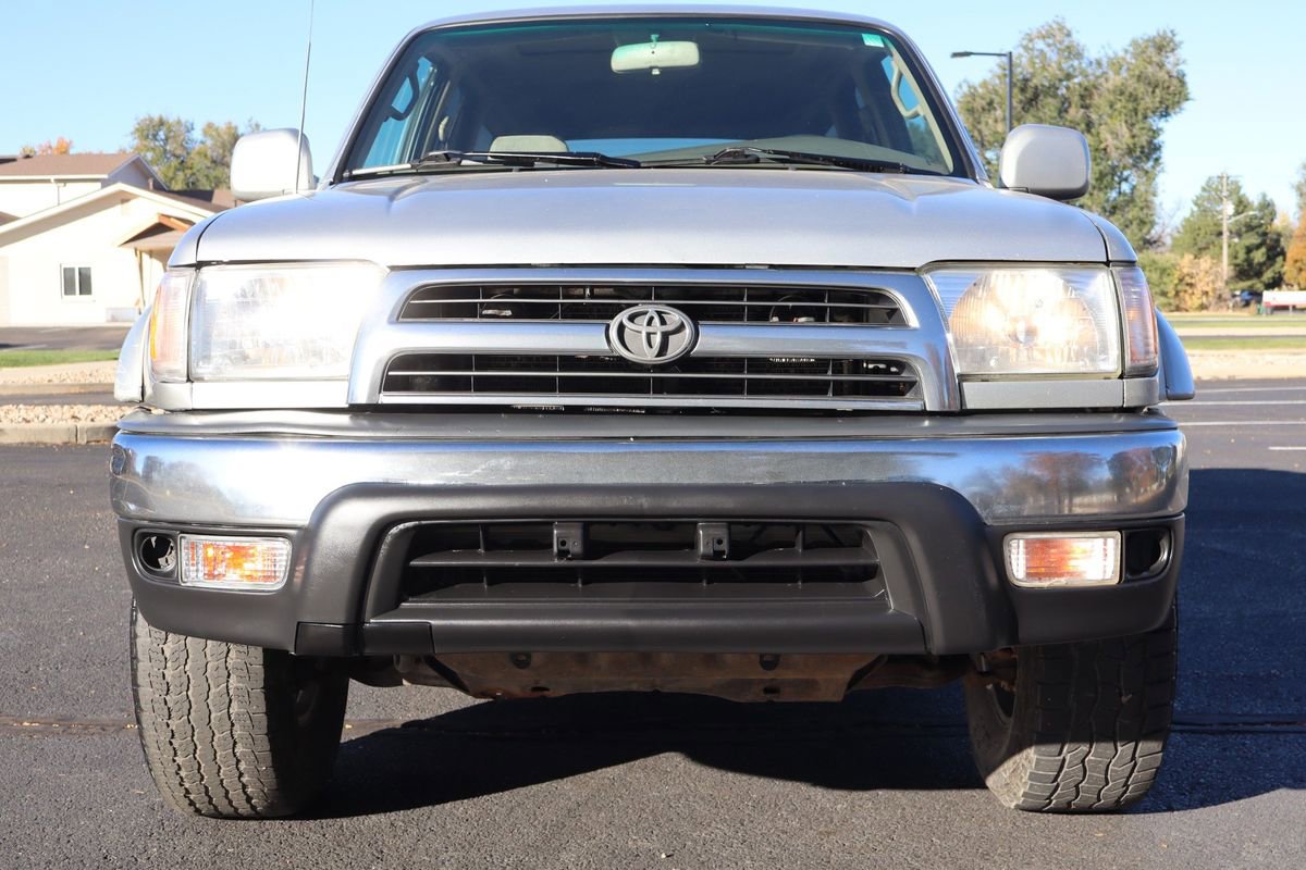 Used 2000 Toyota 4Runner SR5 w/ Upgrade Value Pkg 4 image 13