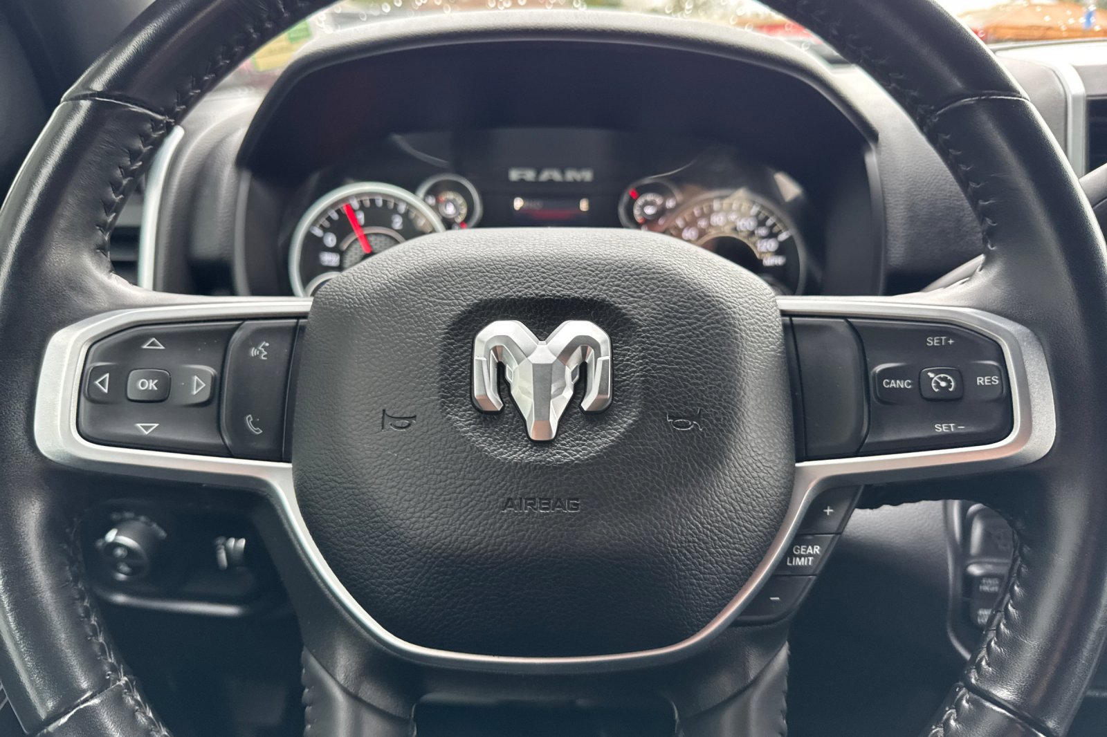 Used 2024 RAM 3500 Big Horn image 22