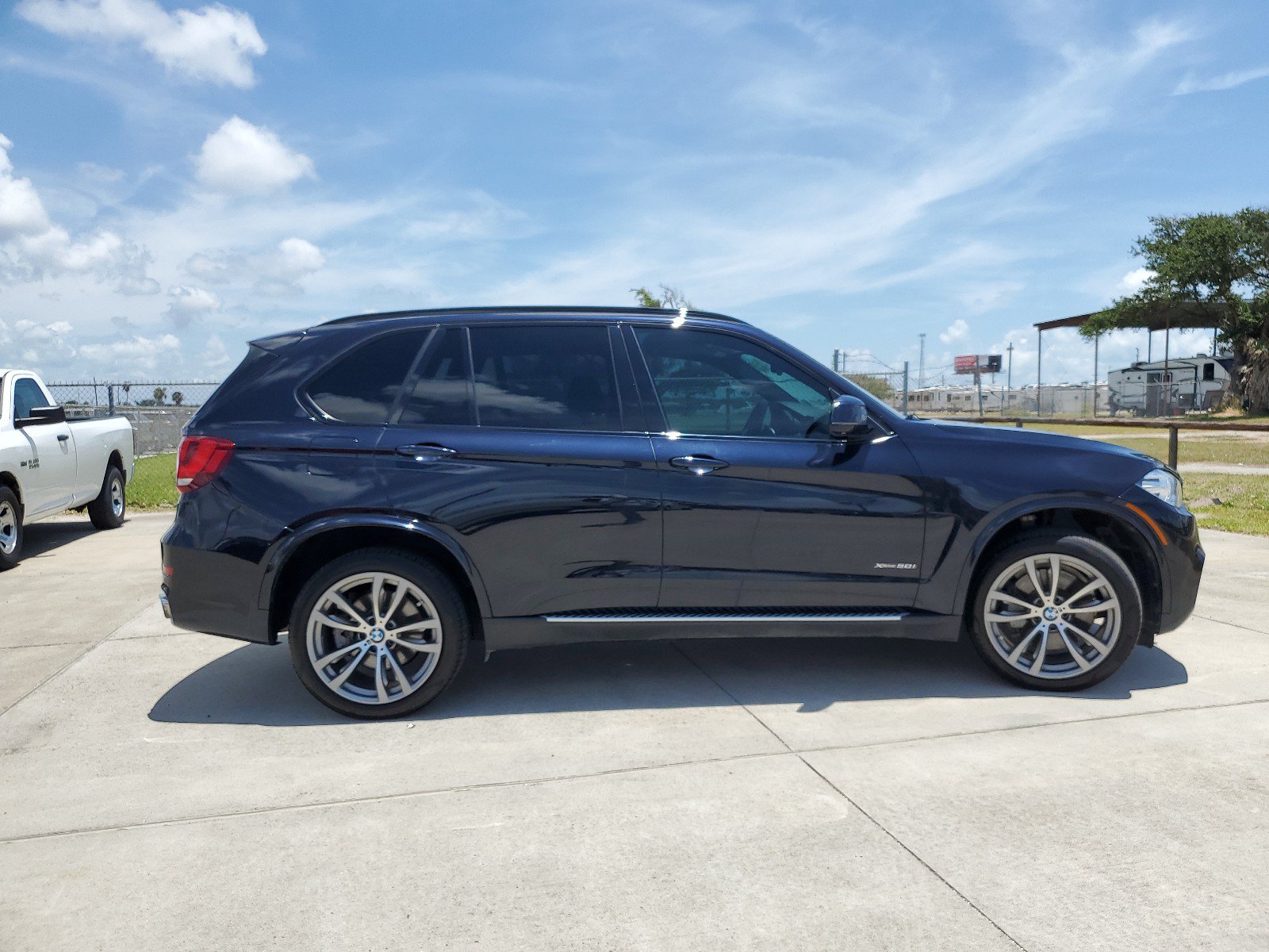 Used 2018 BMW X5 xDrive50i AWD/4WD image 4