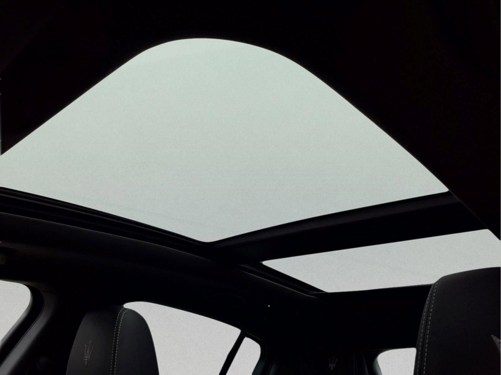 Used 2023 Maserati Grecale GT image 16