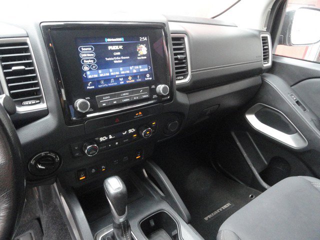 Used 2022 Nissan Frontier SV image 19