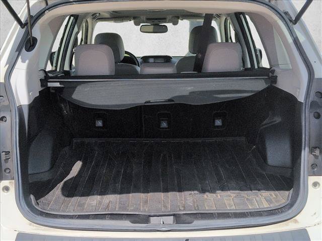 Used 2016 Subaru Forester 2.5i Touring w/ Eyesight & Navigation System AWD/4WD image 6