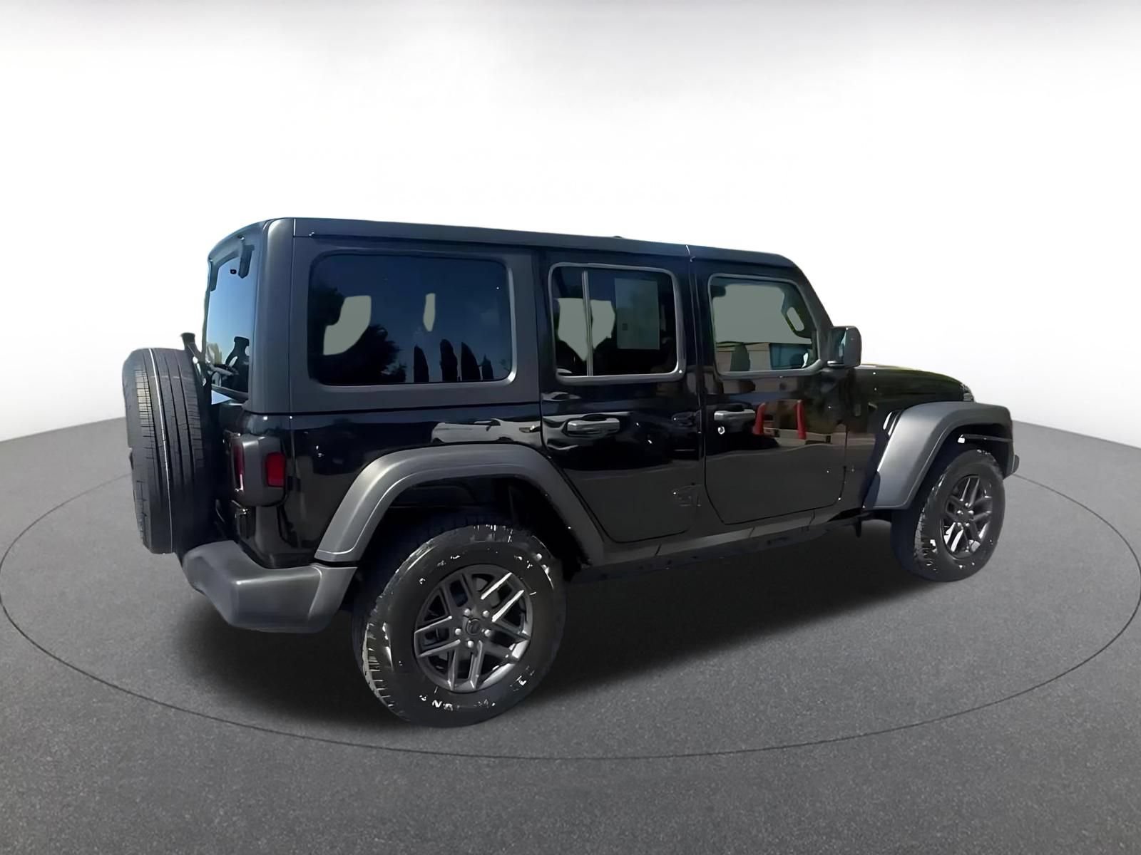 Used 2025 Jeep Wrangler Unlimited Sport AWD/4WD image 11