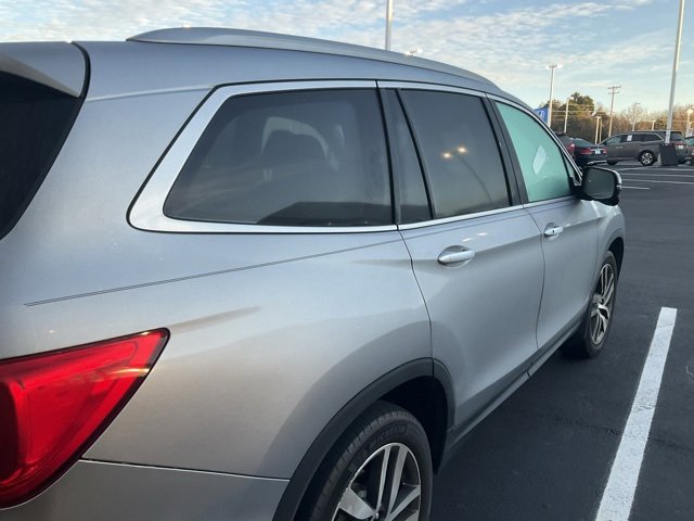 Used 2016 Honda Pilot Touring image 6
