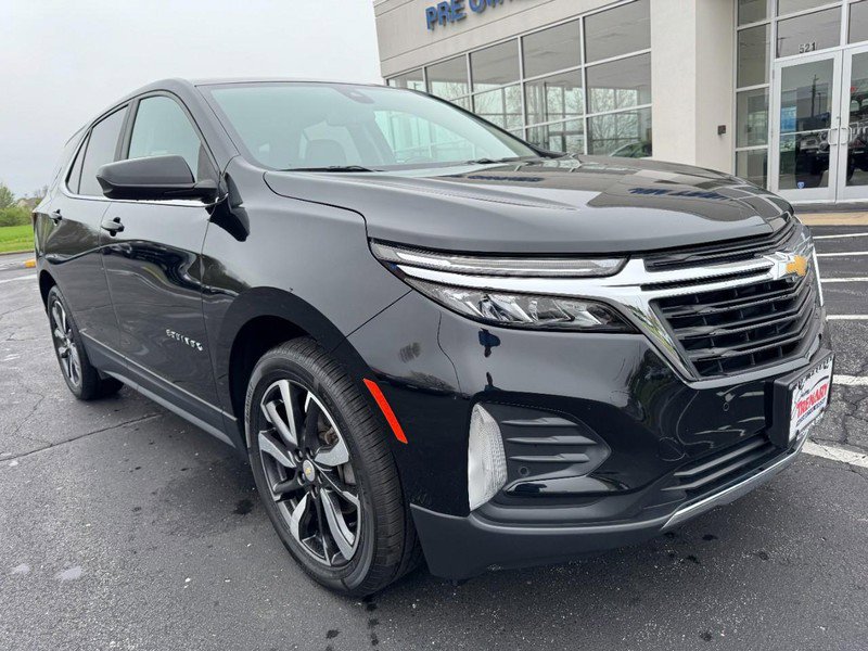 Used 2022 Chevrolet Equinox LT image 2