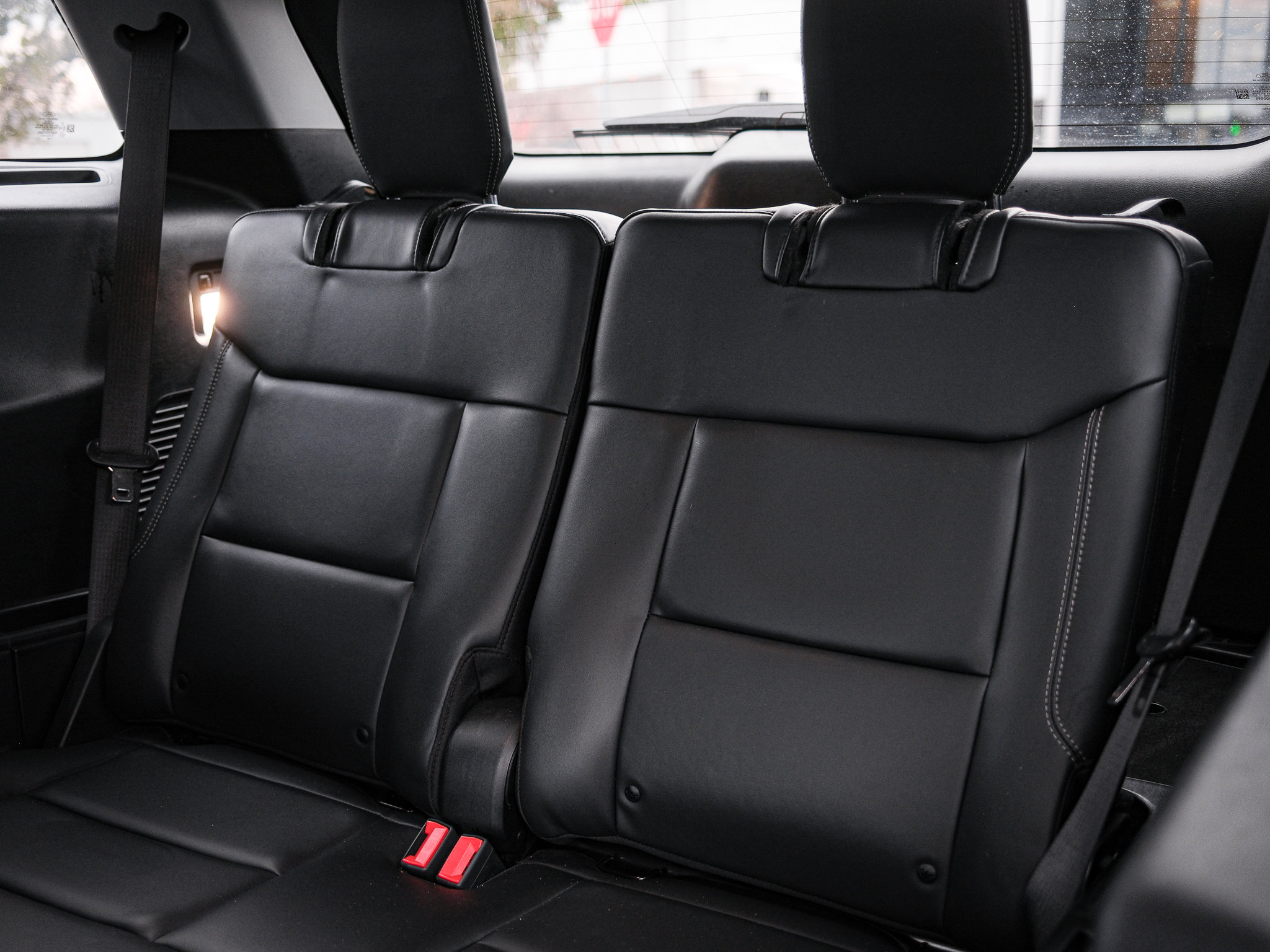 Used 2022 Ford Explorer XLT w/ Equipment Group 202A image 30