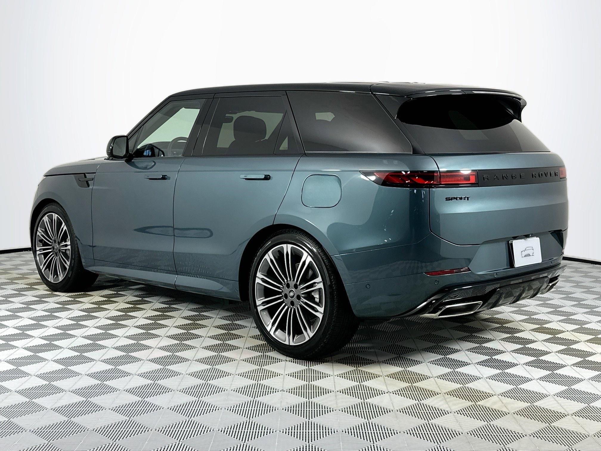 Certified 2025 Land Rover Range Rover Sport Dynamic SE image 7