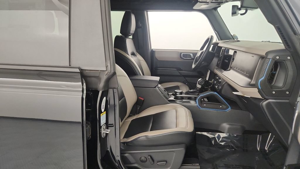 New 2024 Ford Bronco Wildtrak AWD/4WD image 33