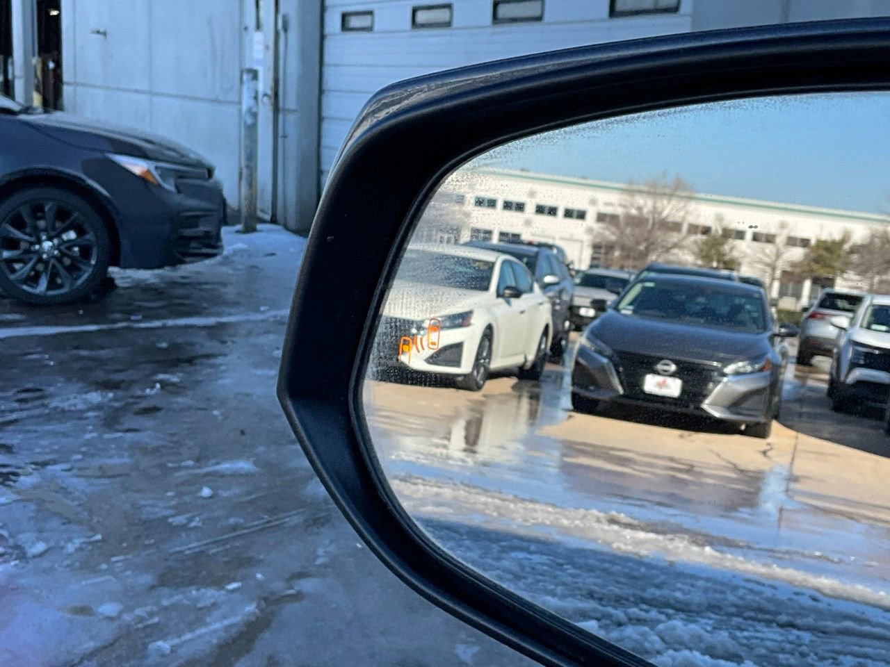 Used 2025 Toyota RAV4 XLE image 21