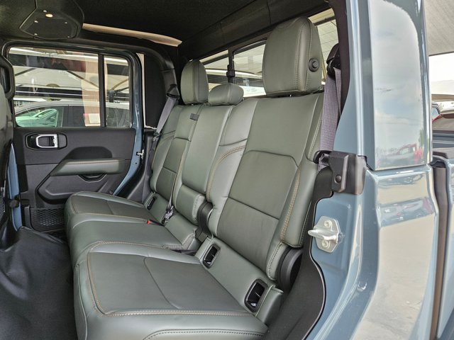 New 2026 Jeep Gladiator Mojave AWD/4WD image 17