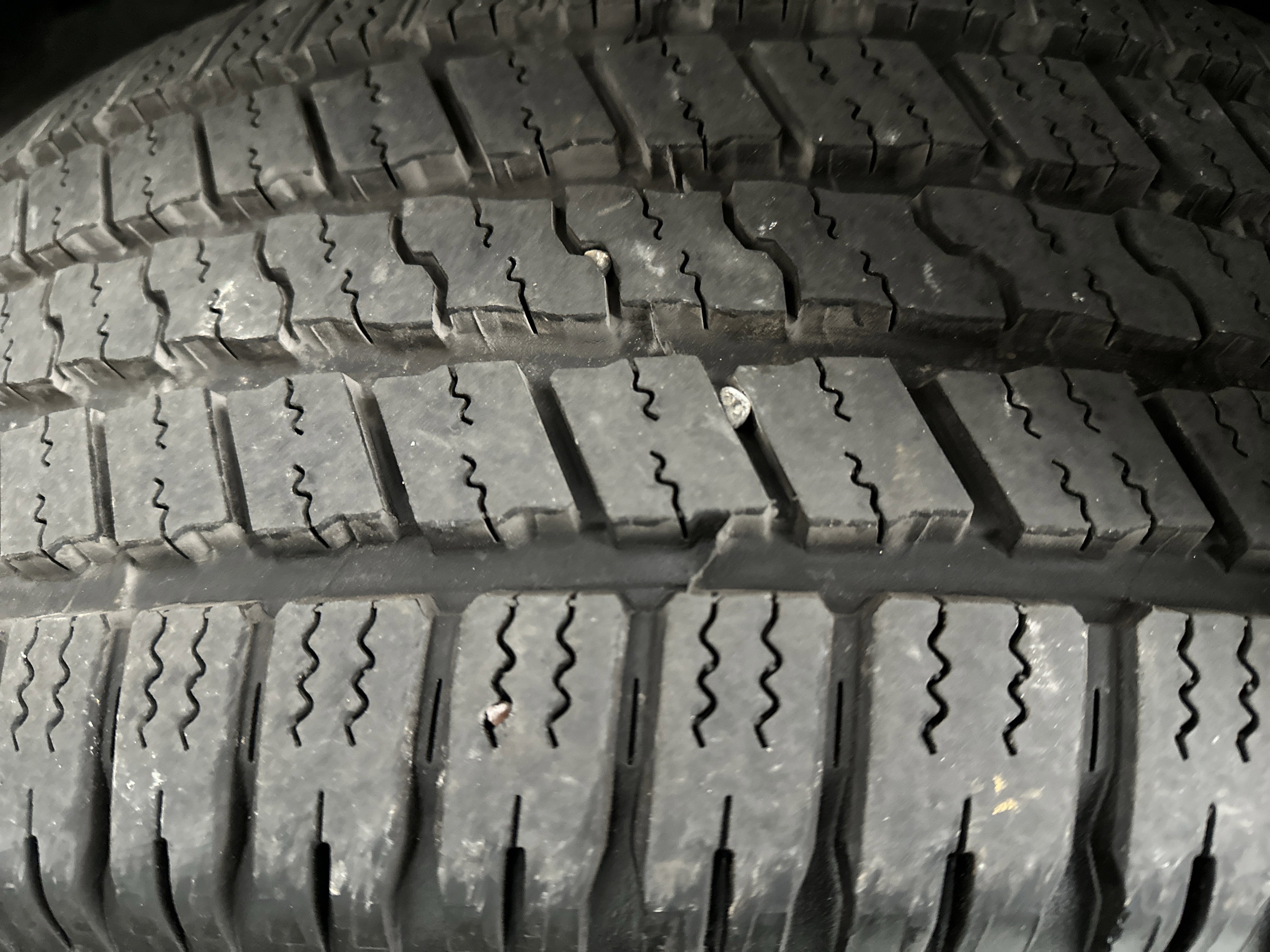 Used 2021 Chevrolet Tahoe Premier w/ Premium Package image 13