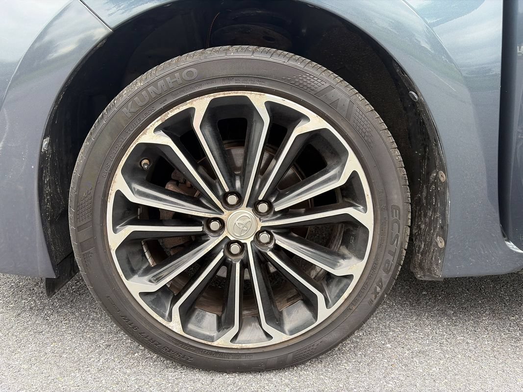Used 2015 Toyota Corolla S FWD image 27