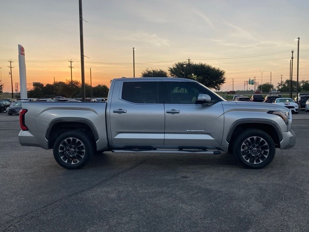 Used 2023 Toyota Tundra Limited AWD/4WD image 4