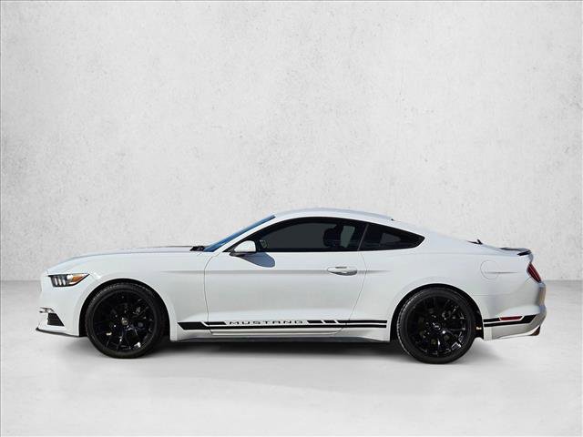 Used 2015 Ford Mustang Coupe RWD image 9
