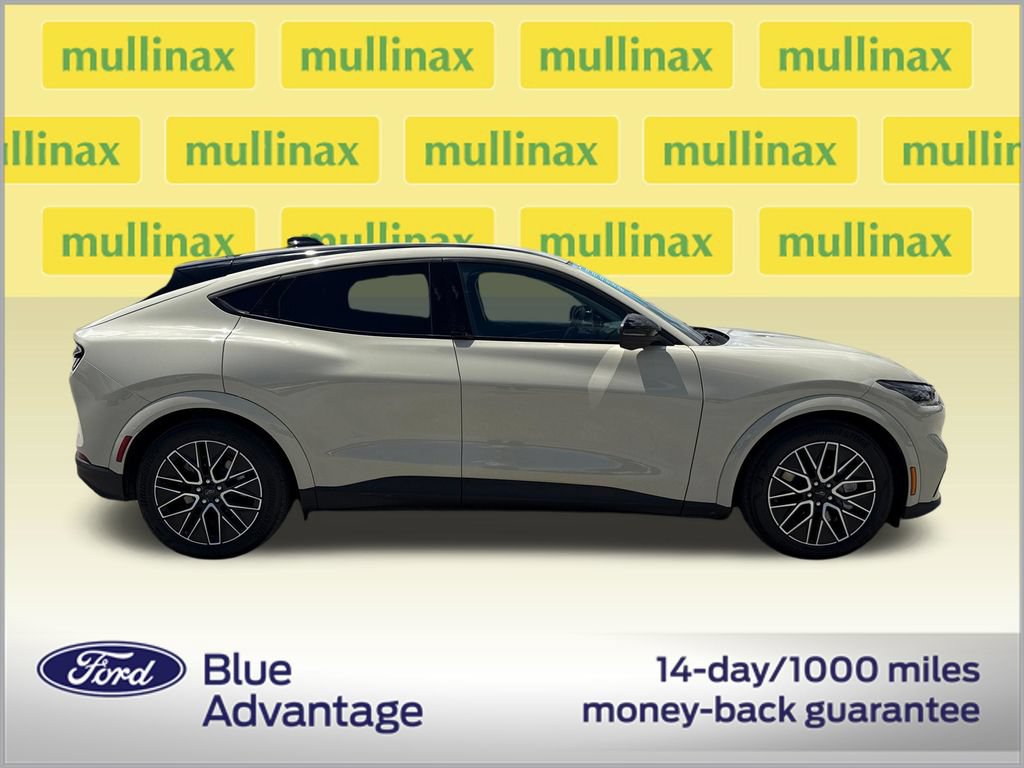Used 2025 Ford Mustang Mach-E Premium RWD image 2