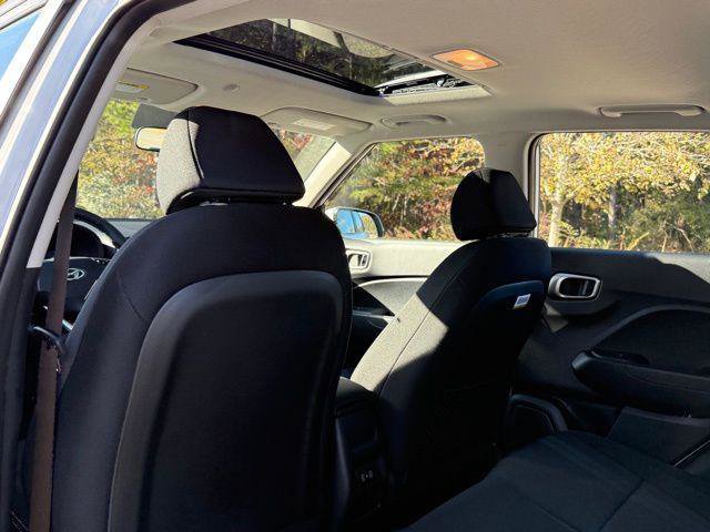 New 2026 Hyundai Venue SEL image 26
