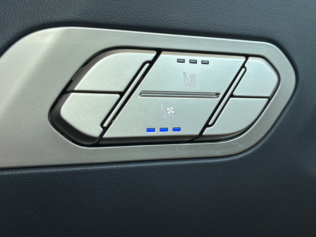 New 2027 Kia Telluride EX FWD image 41