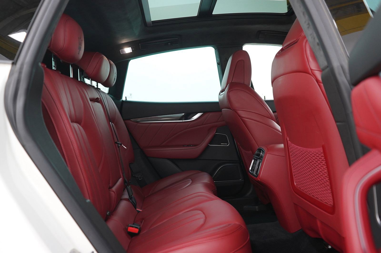 Used 2019 Maserati Levante GTS AWD/4WD image 8