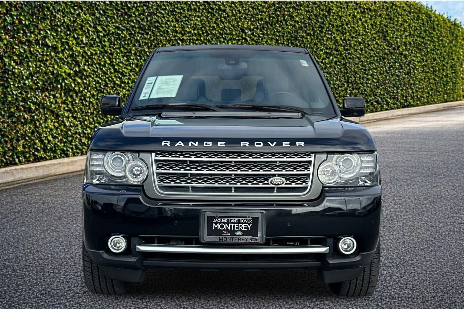 Used 2011 Land Rover Range Rover Supercharged AWD/4WD image 9