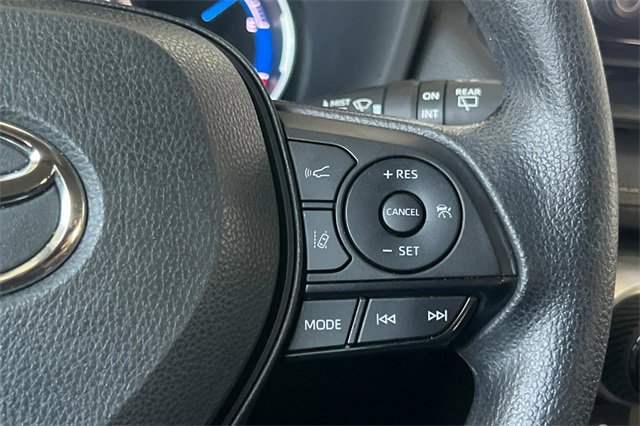 Used 2024 Toyota RAV4 XLE image 32