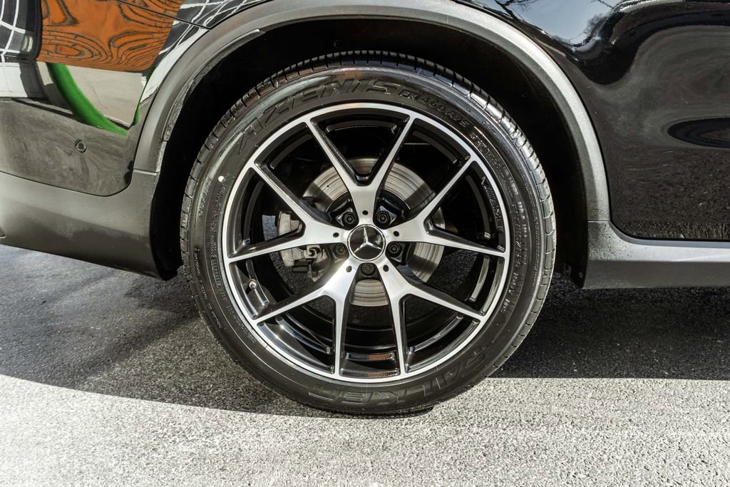 Used 2020 Mercedes-Benz GLC 43 AMG 4MATIC Coupe image 37
