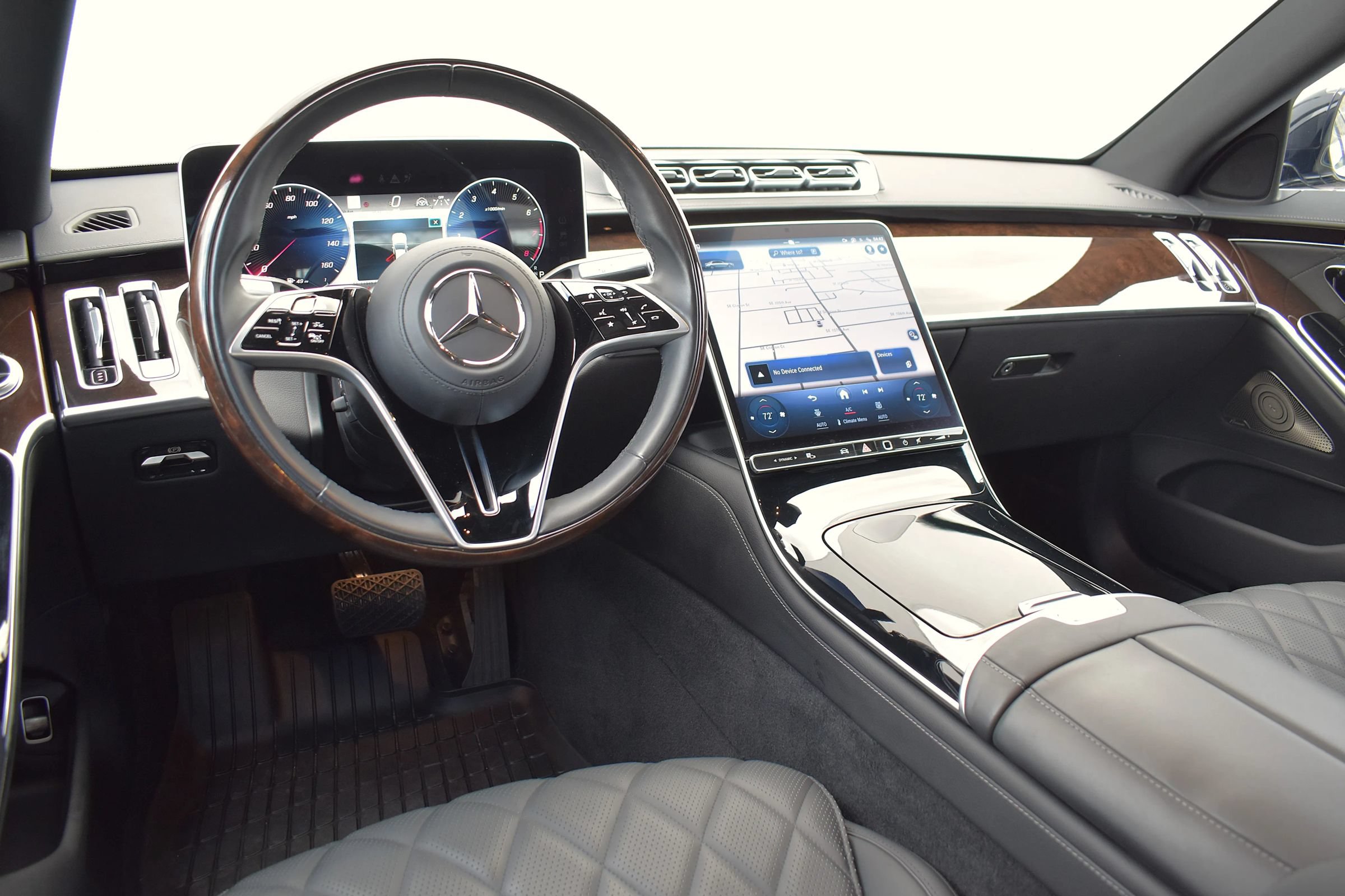 Used 2024 Mercedes-Benz S 500 4MATIC image 55
