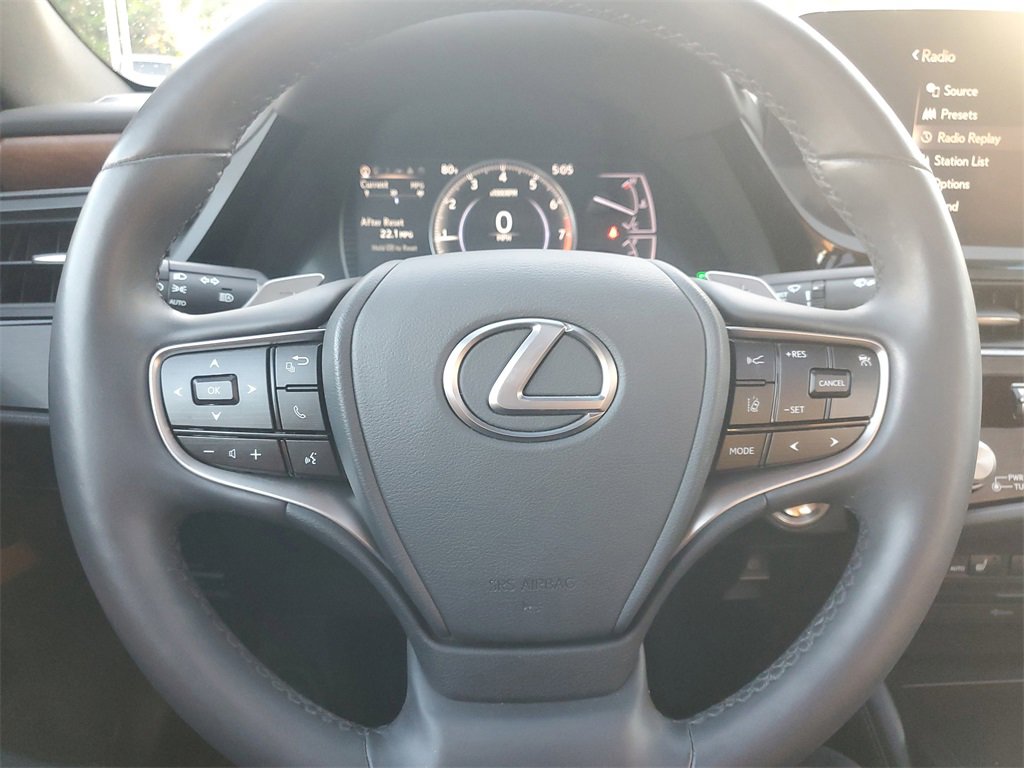 Used 2022 Lexus ES 350 w/ Premium Package image 19