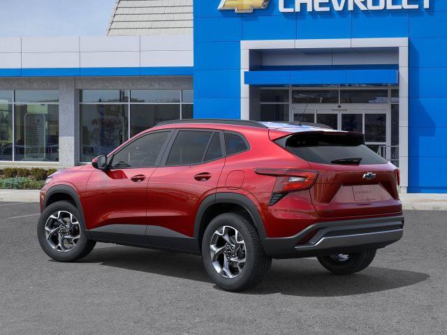 New 2026 Chevrolet Trax LT w/ LT Convenience Package FWD image 3