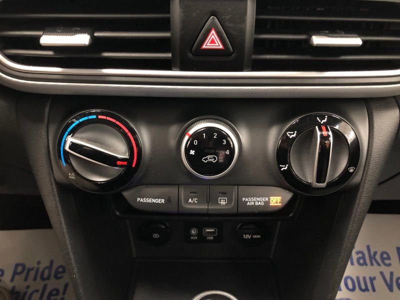 Used 2021 Hyundai Kona SE image 26