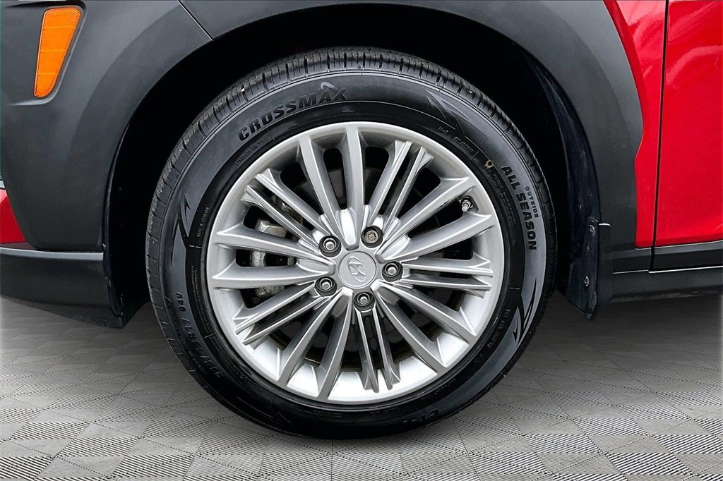 Used 2020 Hyundai Kona SEL image 9