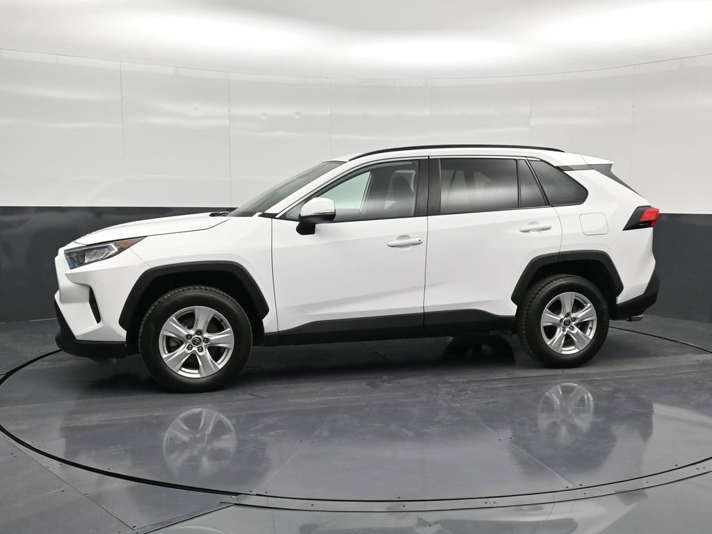Used 2021 Toyota RAV4 XLE w/ Convenience Package image 7