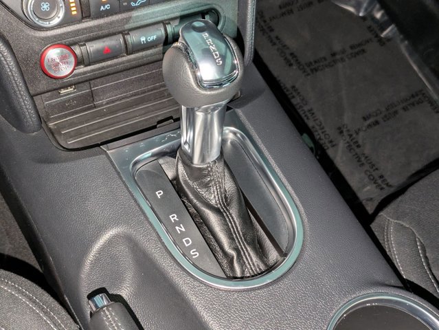 Used 2022 Ford Mustang EcoBoost image 13