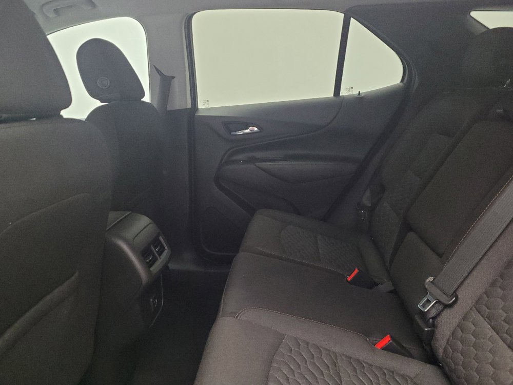 Used 2019 Chevrolet Equinox LT FWD image 18