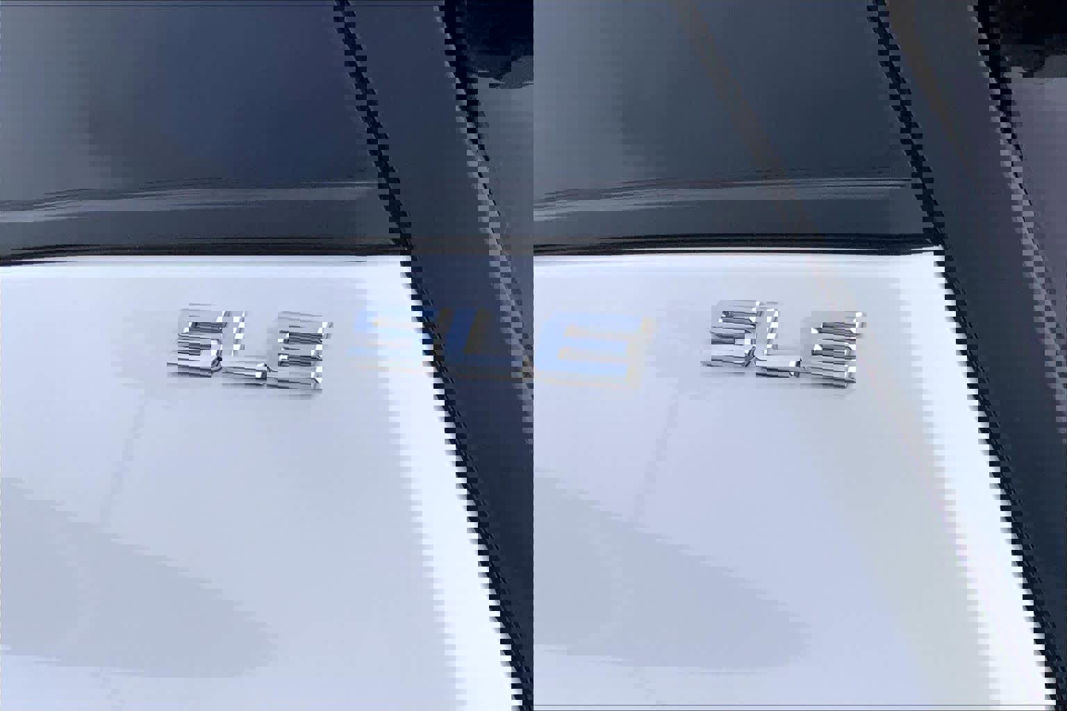 Used 2020 GMC Terrain SLE w/ Driver Convenience Package image 10