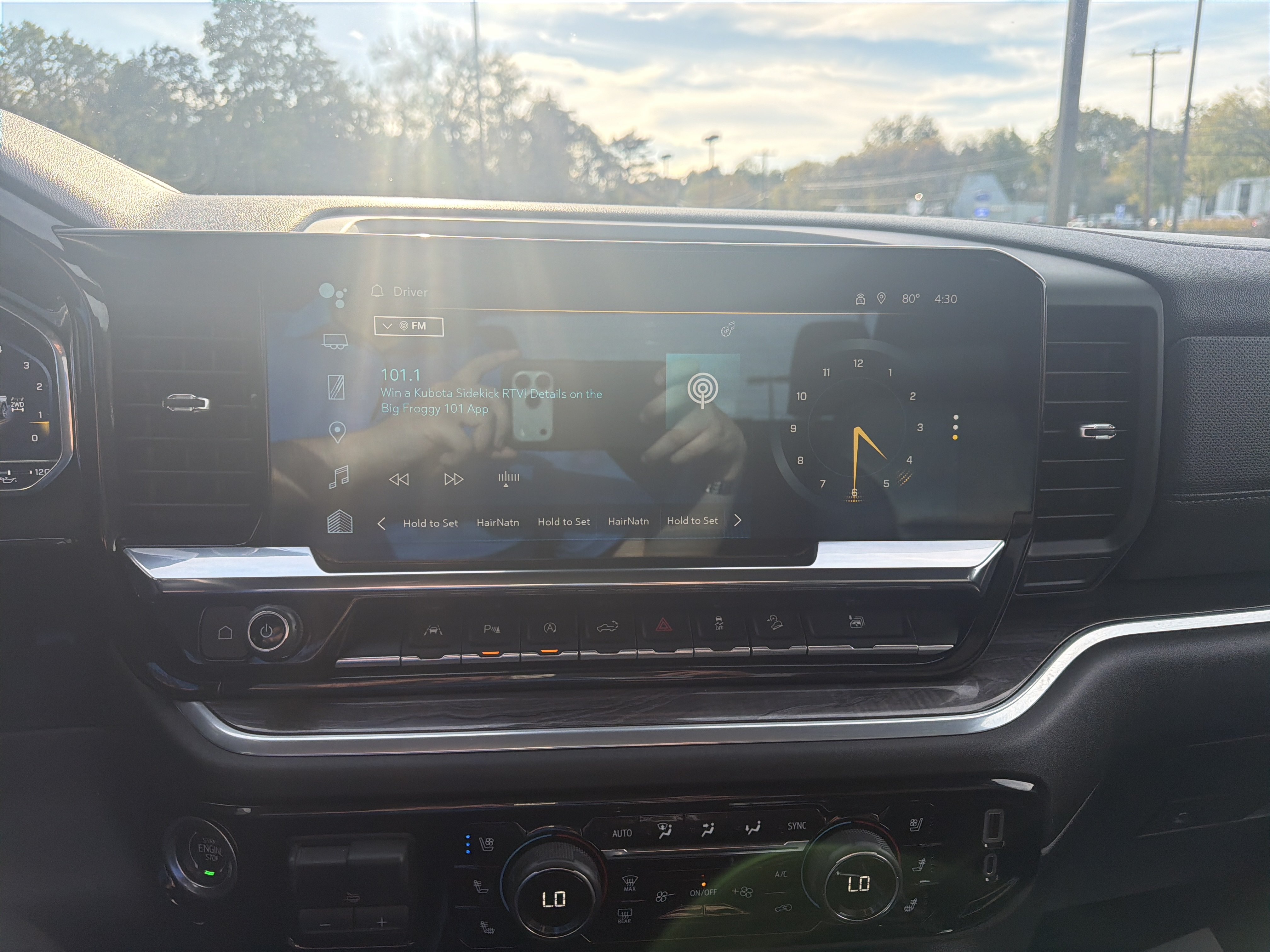 Used 2022 Chevrolet Silverado 1500 LTZ AWD/4WD image 25