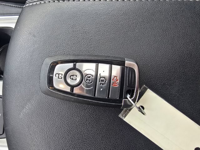 Used 2024 Ford Edge Titanium w/ Equipment Group 301A AWD/4WD image 33