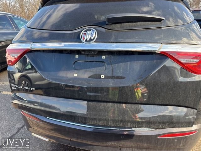 Used 2024 Buick Enclave Essence w/ Technology Package image 8